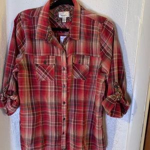NWT dressbarn Long Sleeve Button Down